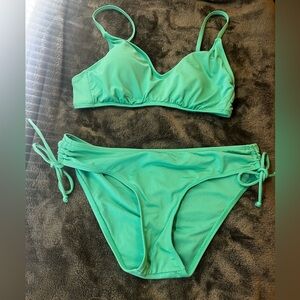 Hurley 2 Piece Swim Suit Size Medium